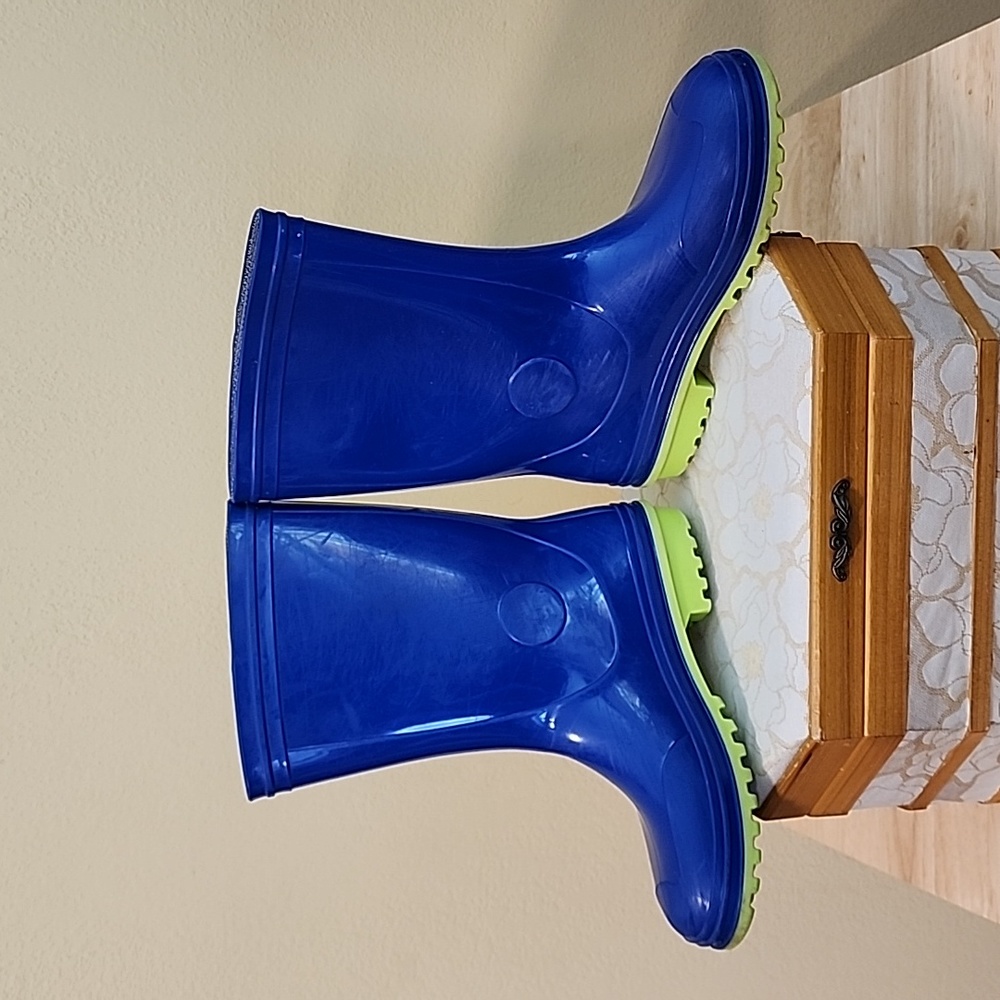 Boys and Girls Unisex Chore Rain Boots - Picture 4 of 8